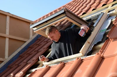 Pose de fenêtres de toit Velux à Reichsfeld